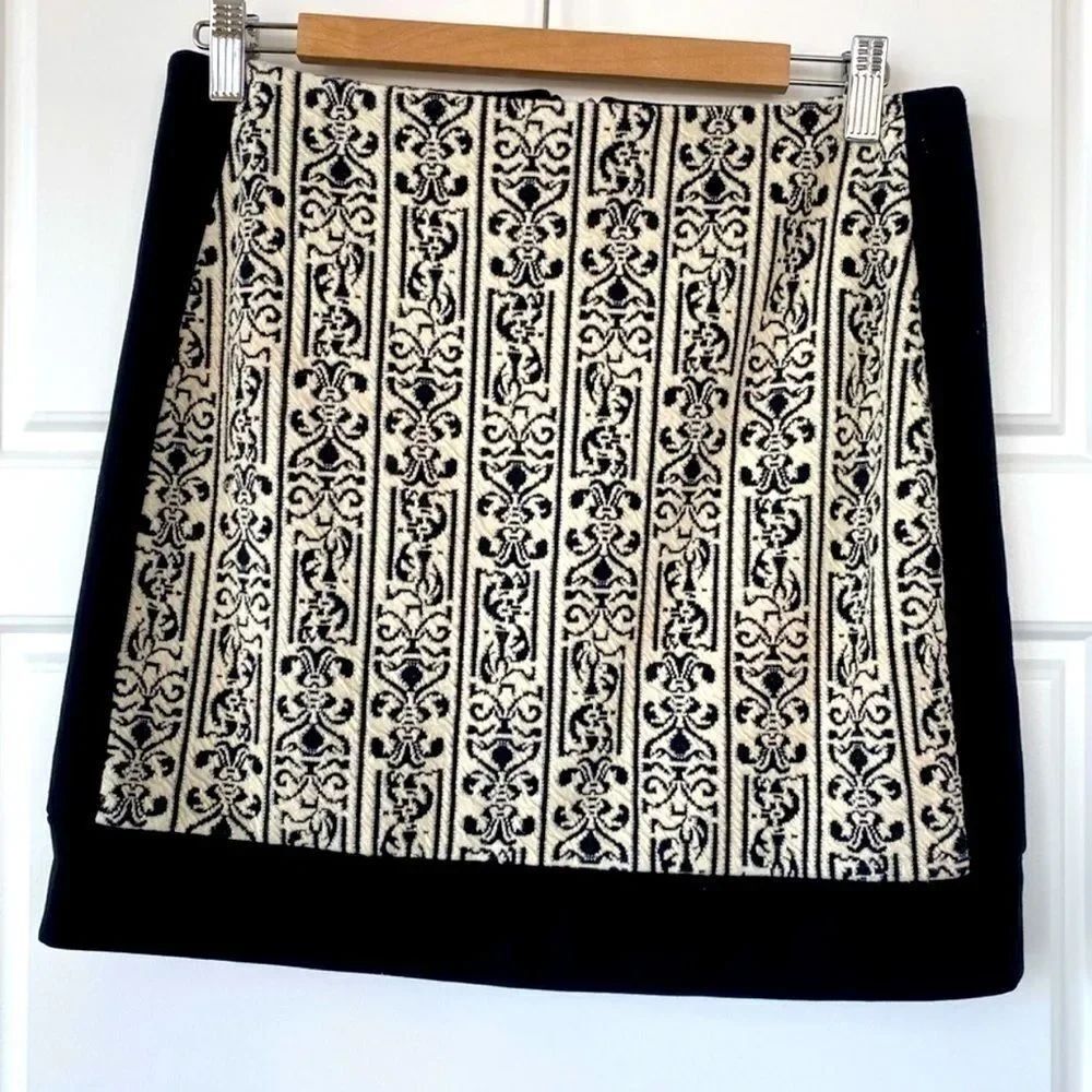 WALTER BAKER || patterned mini skirt